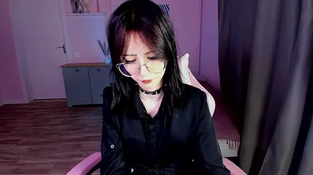 MargoLoooo stripchat live cam model