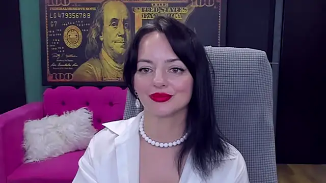 BellaRowan stripchat live cam model