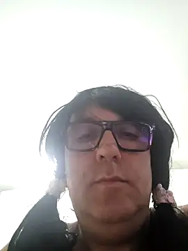 brindisiroby stripchat live cam model