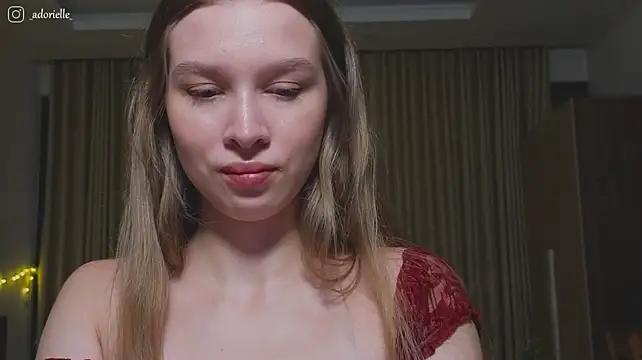 Adorielle stripchat live cam model