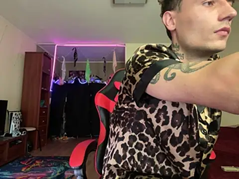 Mike_severi2 stripchat live cam model