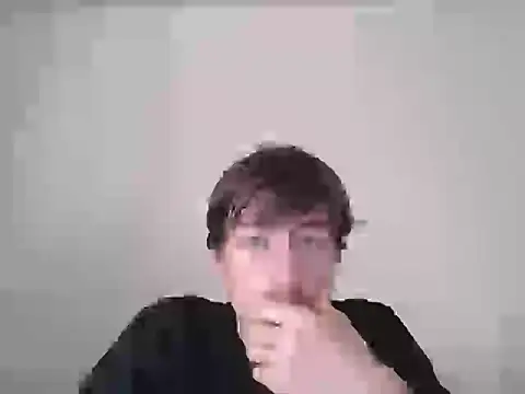 VelvetRagottiOG stripchat live cam model