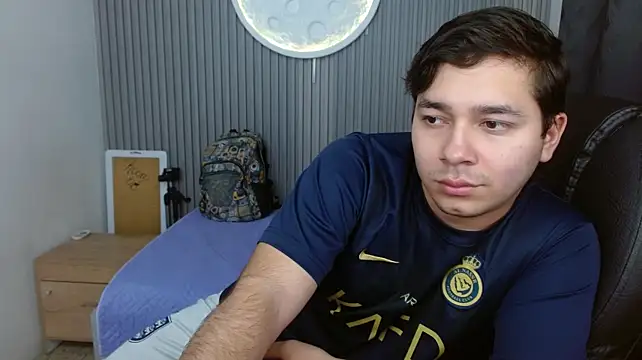 Julian_Smith21 stripchat live cam model