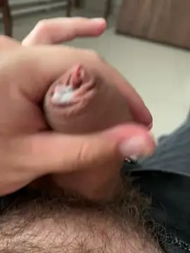 gintropino stripchat live cam model