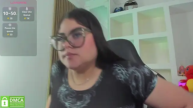 AlmaRosales stripchat live cam model