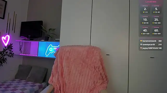 ViolettMix stripchat live cam model