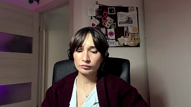 ElenoreMccallum stripchat live cam model