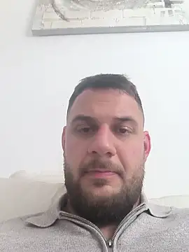 Fabiowebe stripchat live cam model