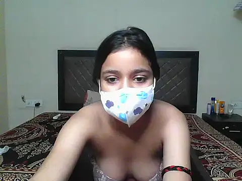 luvshanaya stripchat live cam model