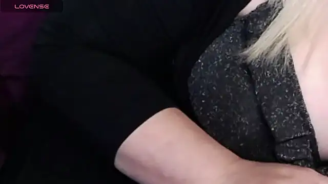 Nimphotease stripchat live cam model