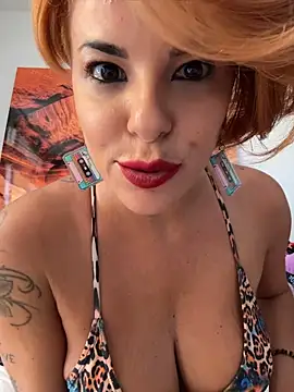 Selvaggia_official83 stripchat live cam model