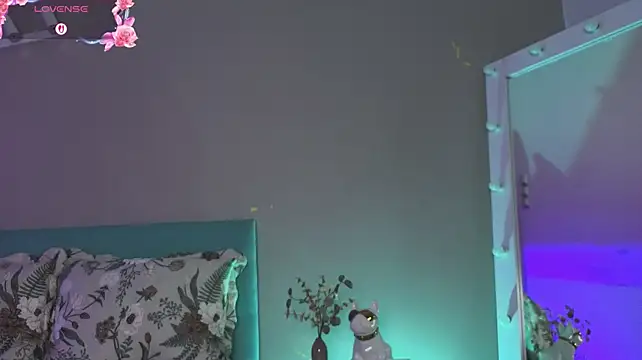 L1ittle_kitty_ stripchat live cam model