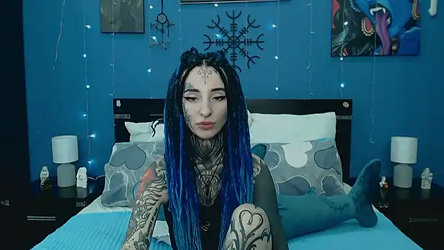 Velvetbat stripchat live cam model