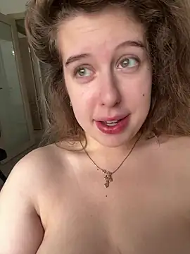 LilianBliss stripchat live cam model