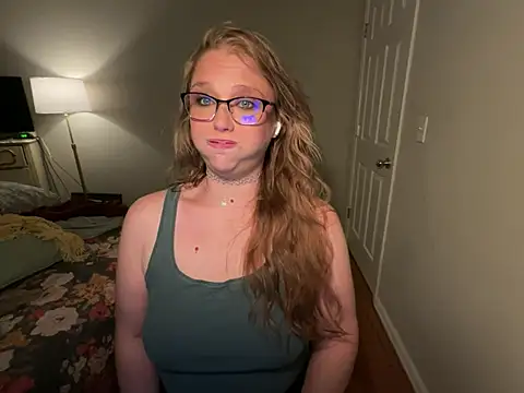 pusspuss777 stripchat live cam model