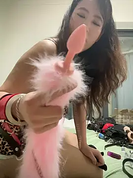 Eva-TT stripchat live cam model