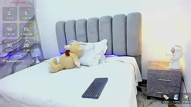 LucasJhonson_ stripchat live cam model