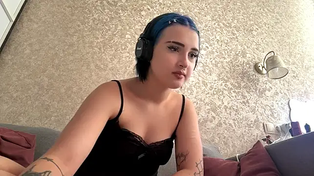 SharikaBabecki stripchat live cam model