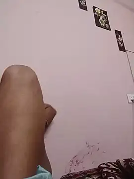 ANURANI99 stripchat live cam model