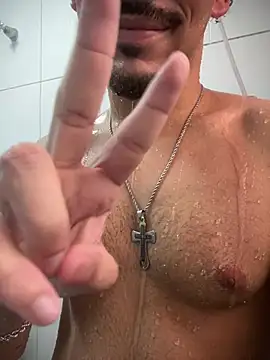 Bruhgsus stripchat live cam model