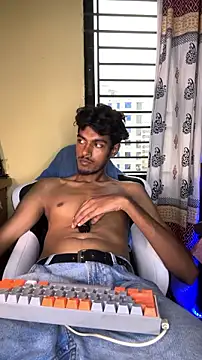 GunSlay stripchat live cam model