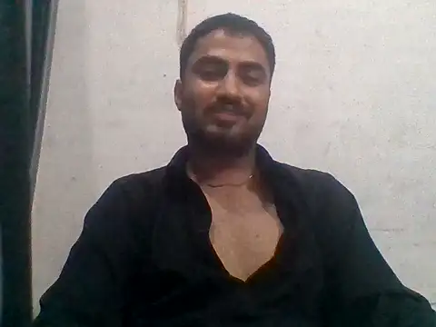 Rooh_afza_22 stripchat live cam model