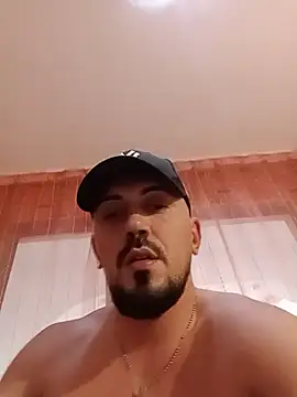 DoubleTroubleY stripchat live cam model
