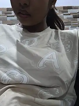 Bhabi_rukhashar stripchat live cam model