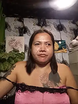 TabooSHOWgirl18 stripchat live cam model
