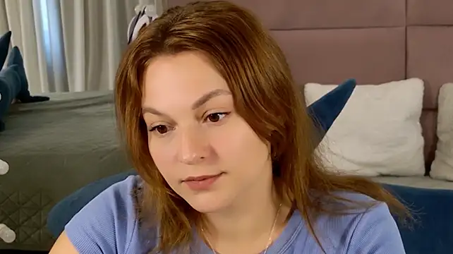 KirraMoss stripchat live cam model
