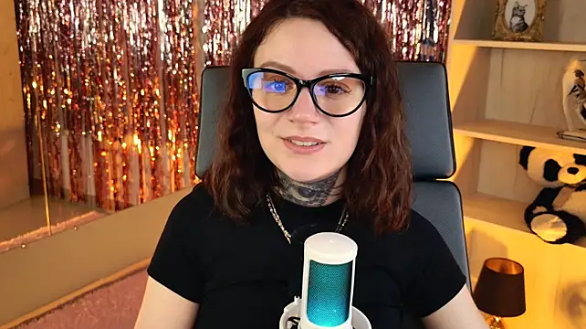 VeliraBraitberg stripchat live cam model