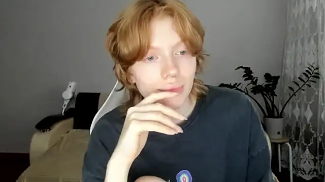 StellaDavis stripchat live cam model