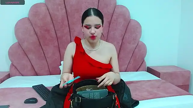 Chloe_angel_ stripchat live cam model