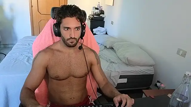 Al3xox02 stripchat live cam model