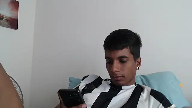 stevenosori stripchat live cam model