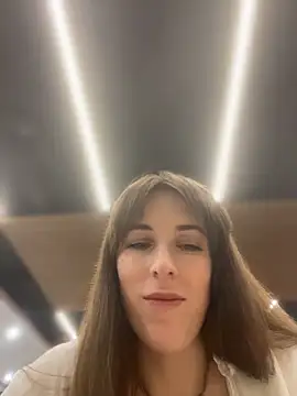 MommmyYummy stripchat live cam model