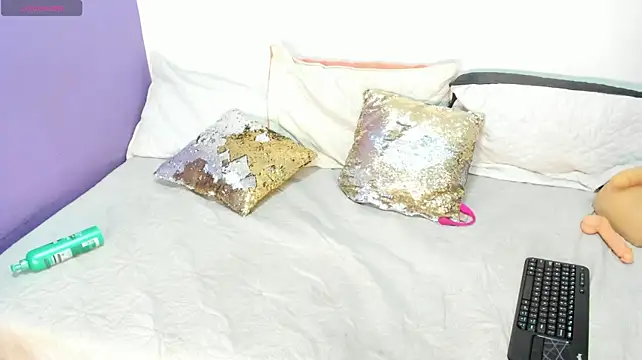cookplleaser stripchat live cam model