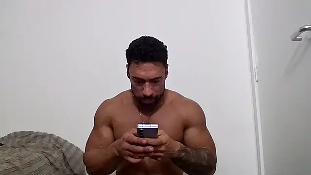 GymKing99 stripchat live cam model