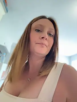 peachybethxxx stripchat live cam model