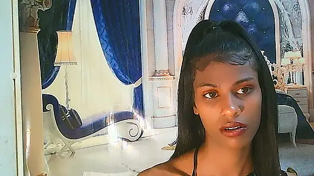 IndianSilkySpice stripchat live cam model