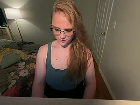 pusspuss777 stripchat live cam model