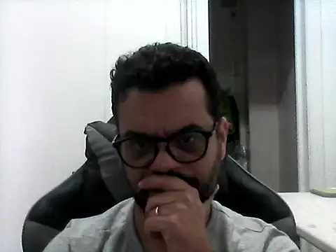 rickmenez stripchat live cam model