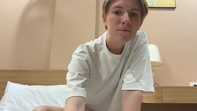 cinnamonmood stripchat live cam model