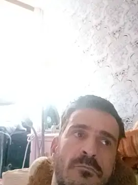 bubu38Goody stripchat live cam model