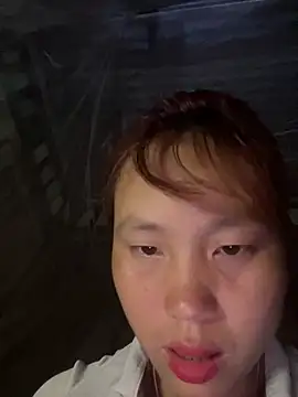 kekely stripchat live cam model