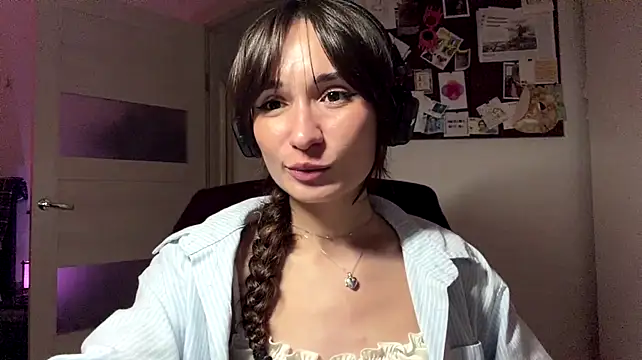 ElenoreMccallum stripchat live cam model