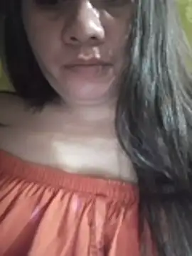 Big_butt9 stripchat live cam model