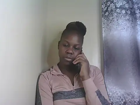 Solia1 stripchat live cam model