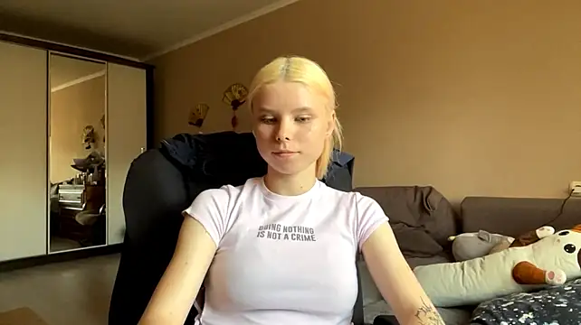 EdwinaDespres stripchat live cam model
