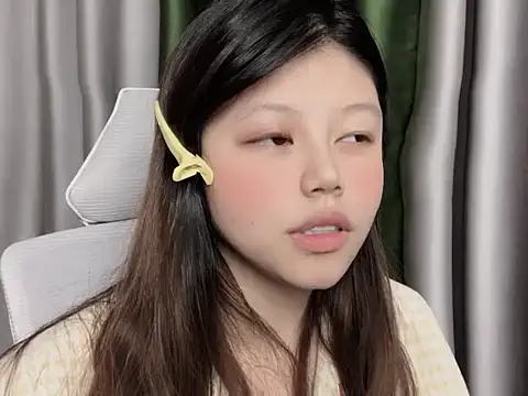 yanyan2007 stripchat live cam model